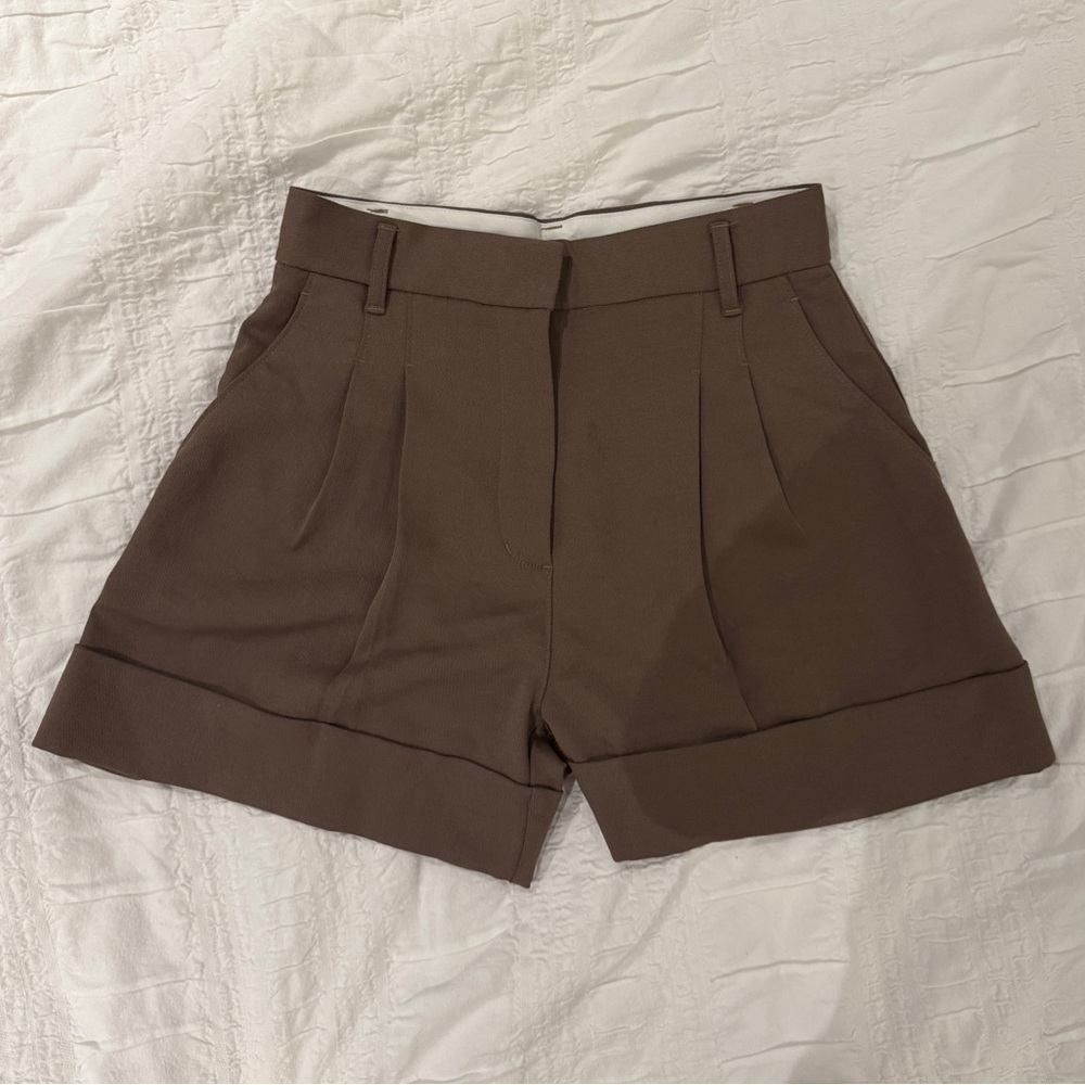 Aritzia Wilfred Labyrinth Crepette Shorts